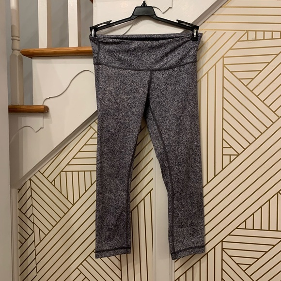lululemon athletica Pants - Lululemon Gray Printed Leggings